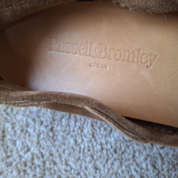 Russell Bromley Womens Soft Tan Suede All Day Long Loafer Deck Shoe Size 40 (9) - Picture 9 of 10